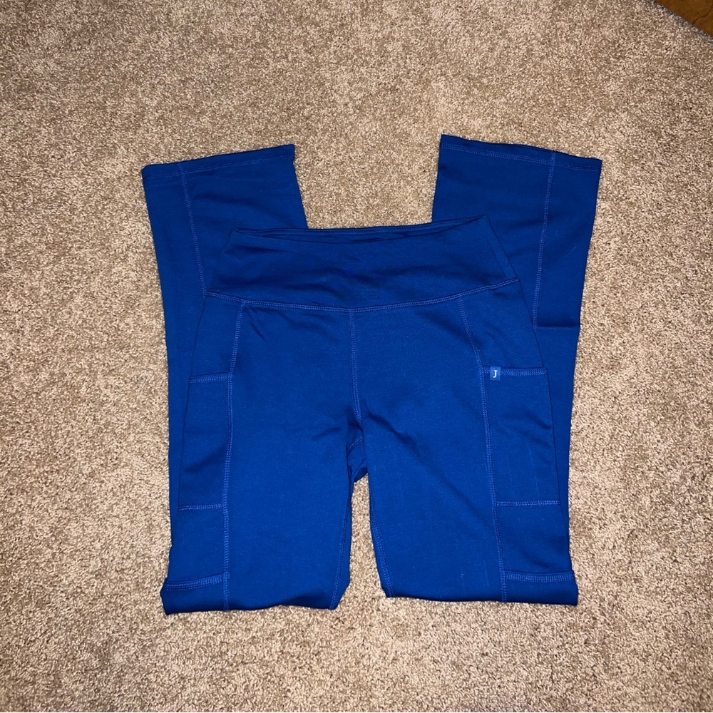Jaanuu women bootcut scrub bottoms. Size XS. Royal blue color